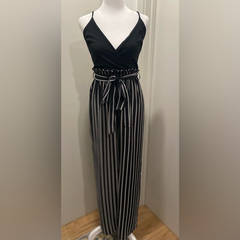 Black & White Striped Pinstripe Paperbag Waist Jumpsuit - Small